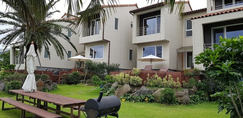 Jeju Lake Pension