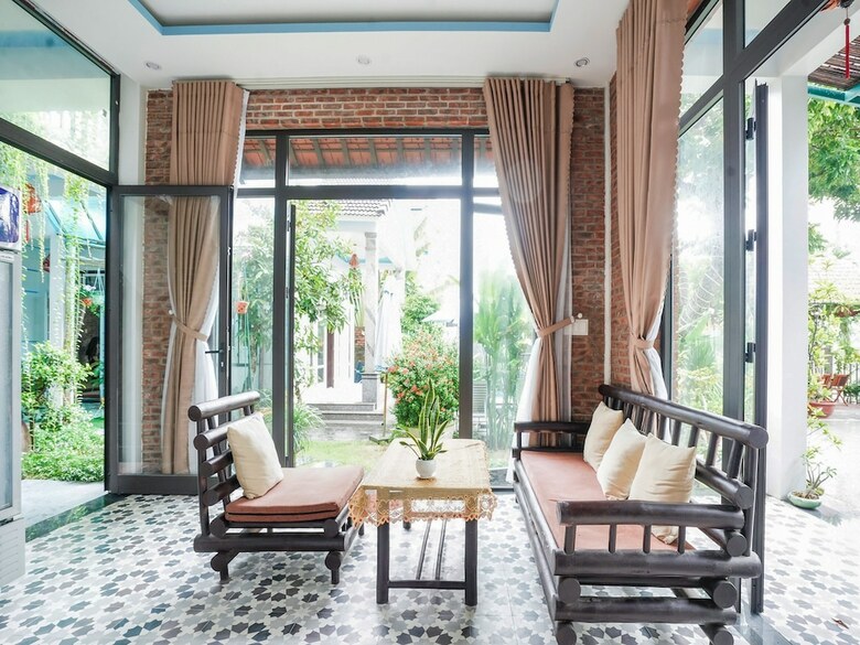 Hotel An Bang River Lake Villa