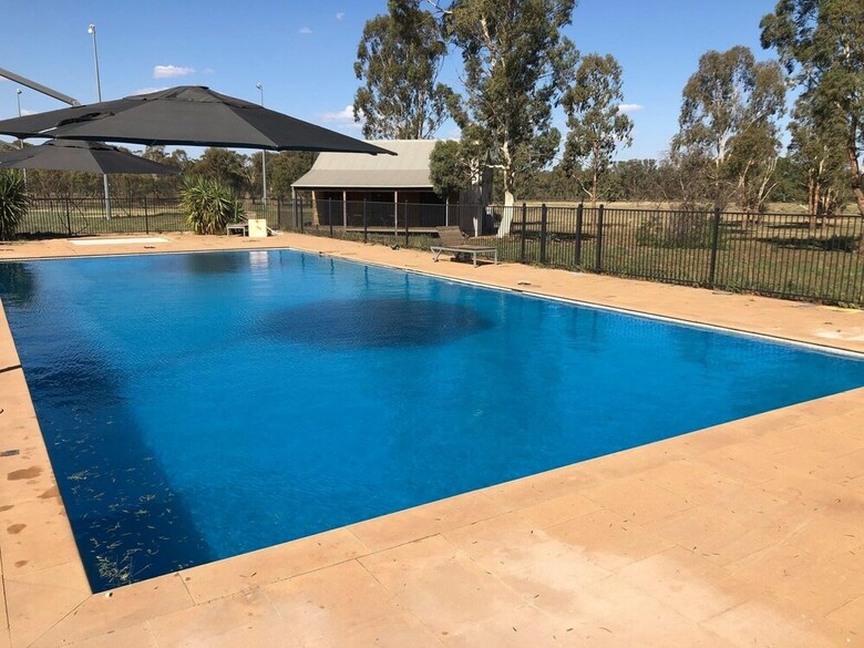 Cabana Yarrabandai Creek Homestead