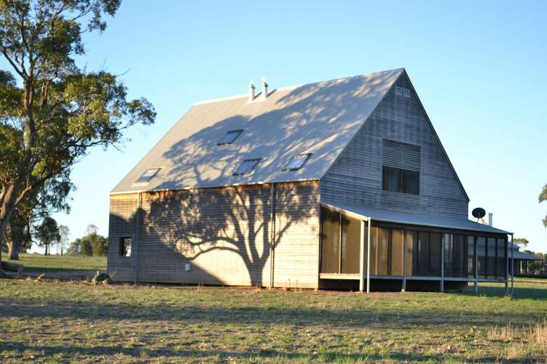 Cabana Yarrabandai Creek Homestead