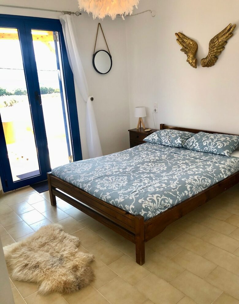Aphrodite And Apollo Apartments