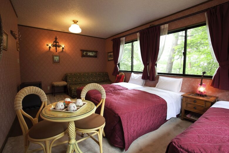 Pension Piccolo Hotel Opera Karuizawa