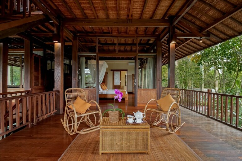 Villa Atas Awan