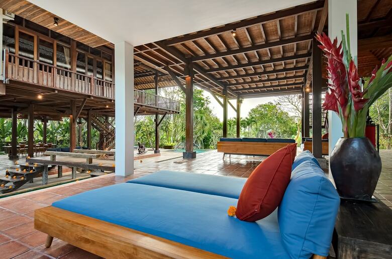 Villa Atas Awan