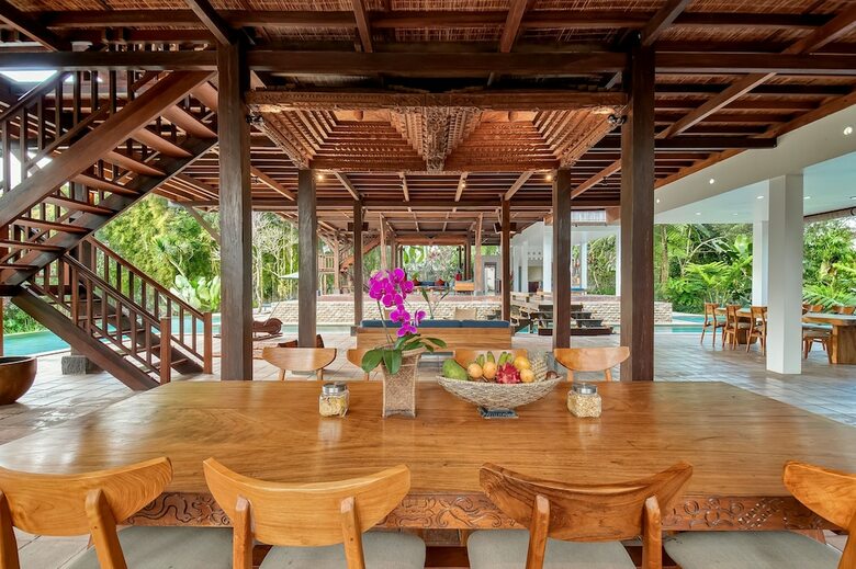Villa Atas Awan