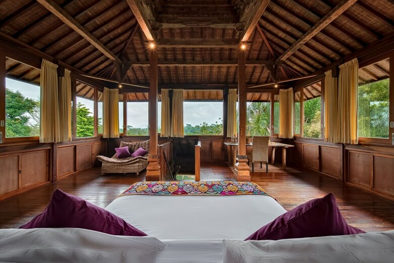 Villa Atas Awan