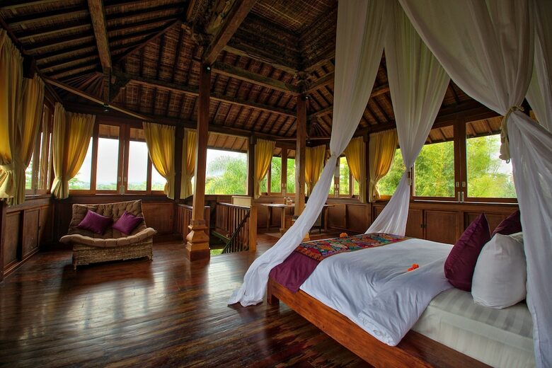 Villa Atas Awan