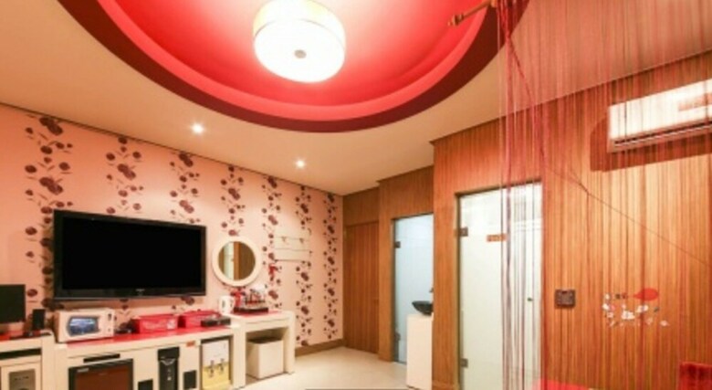 Hotel Shine Motel