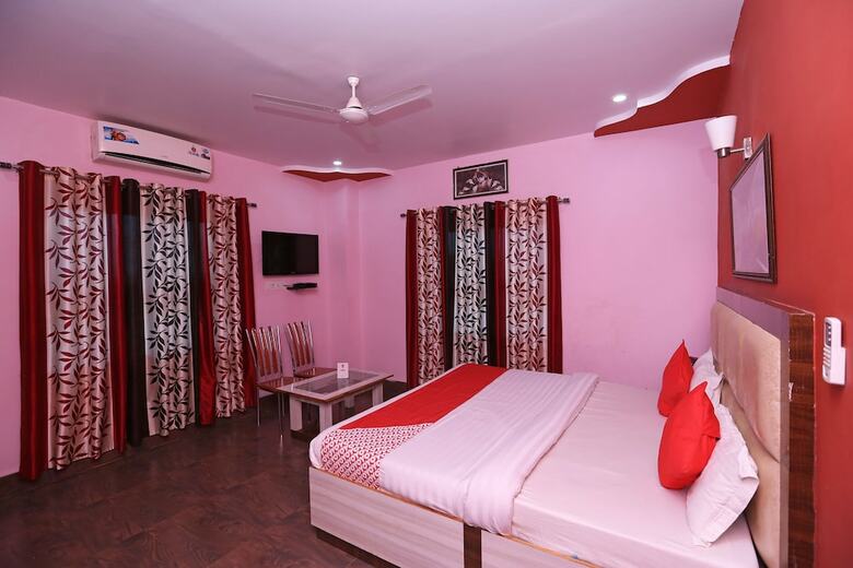 Oyo 19696 Hotel Rbk Palace And Restaurant