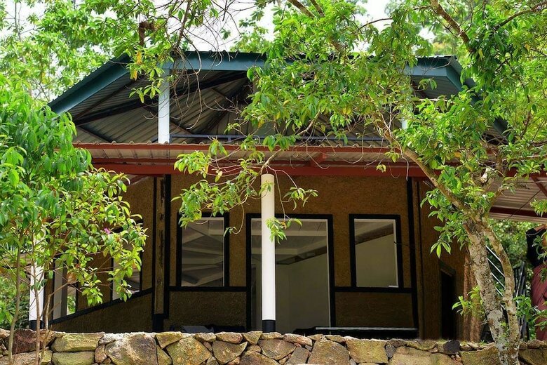 Hostal Mount K Resort
