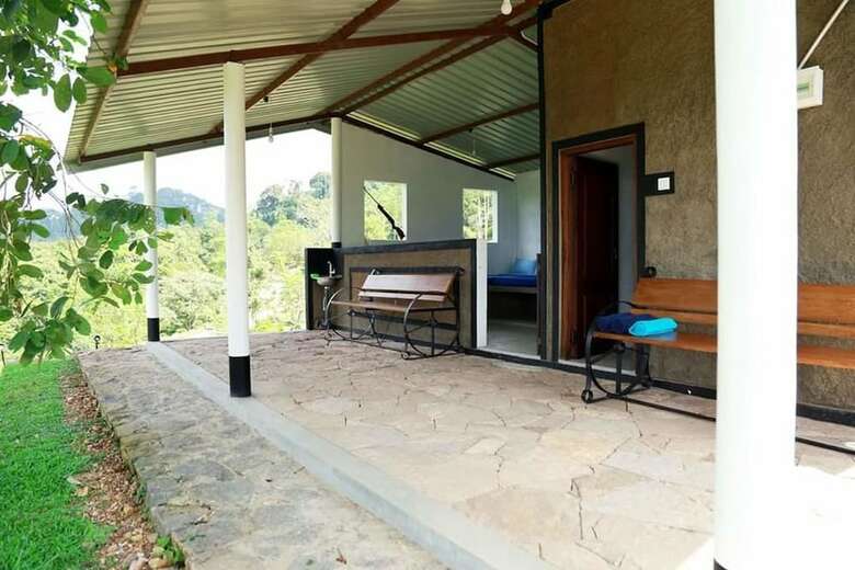 Hostal Mount K Resort