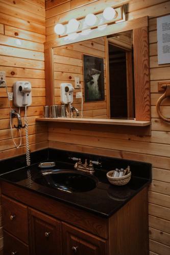 Big Creek Lodge