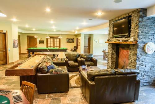 Noble House Suites B&B