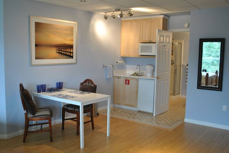 Madeira Park Bed And Breakfast