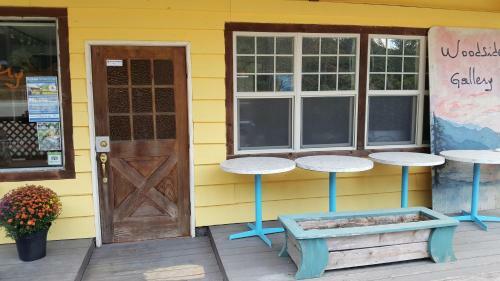 Koffee Kettle Motel