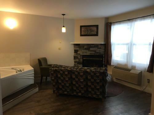 Bristlecone Lodge
