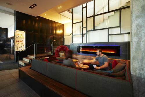 Alt Hotel Quartier Dix30