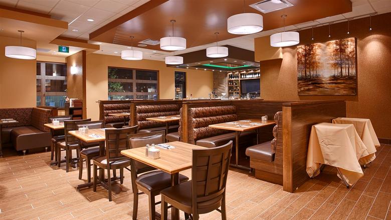 Best Western Plus, Bathurst Hotel & Suites