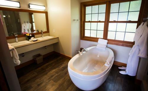 Hotel Heather Mountain Lodge