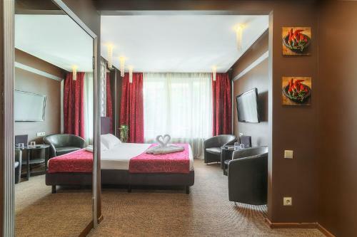 Hotel ????? ?? "????????"