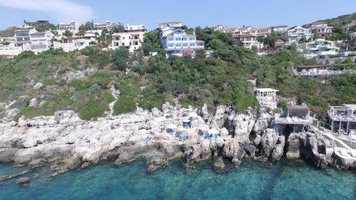 Arpia Hotel