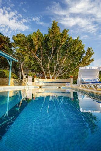 Arpia Hotel