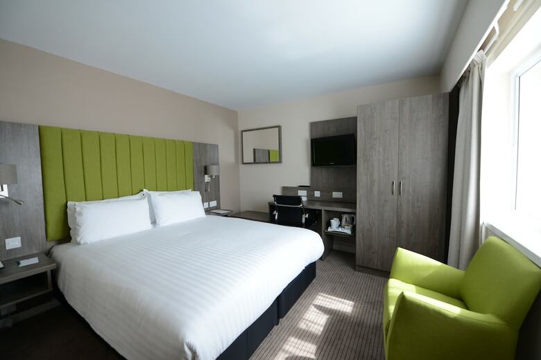 Hotel Holiday Inn Garden Court  Wolverhampton