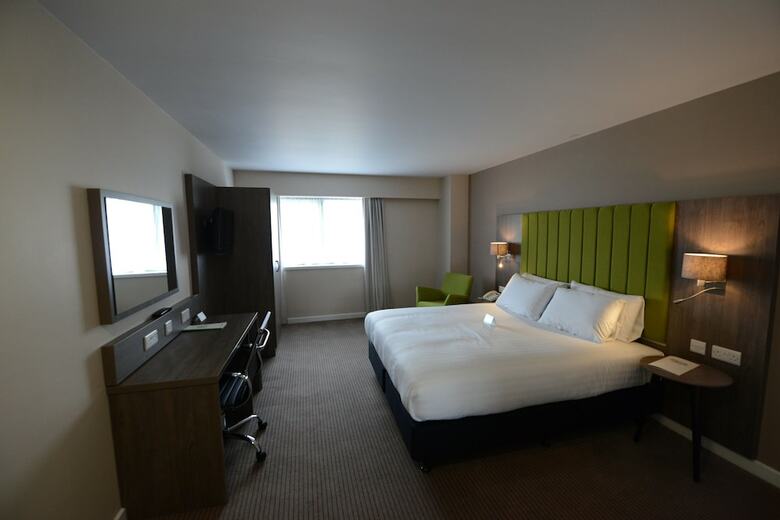 Hotel Holiday Inn Garden Court  Wolverhampton