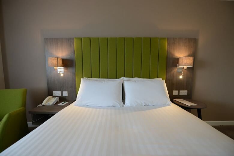 Hotel Holiday Inn Garden Court  Wolverhampton