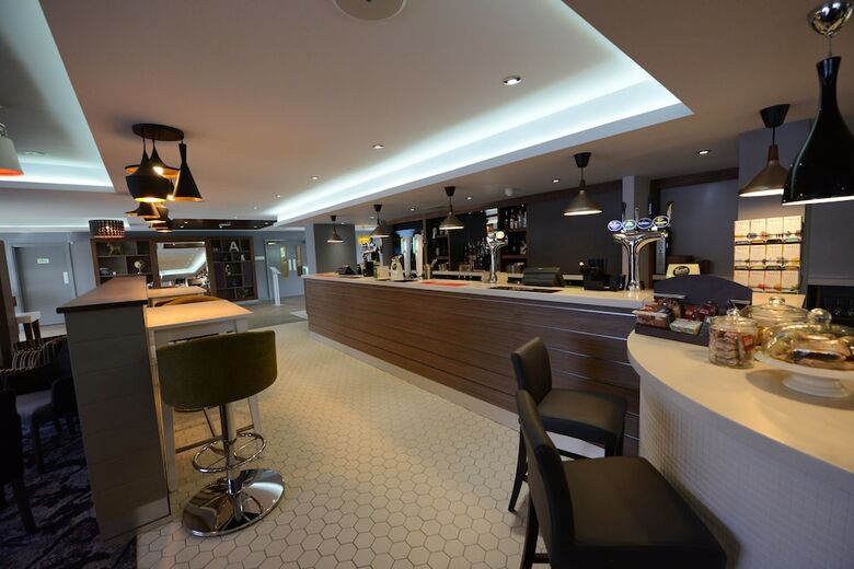Hotel Holiday Inn Garden Court  Wolverhampton