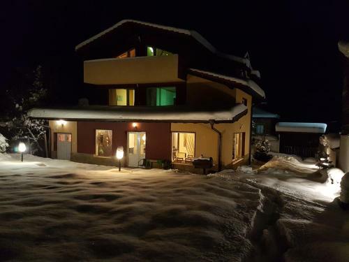 Ashkova House