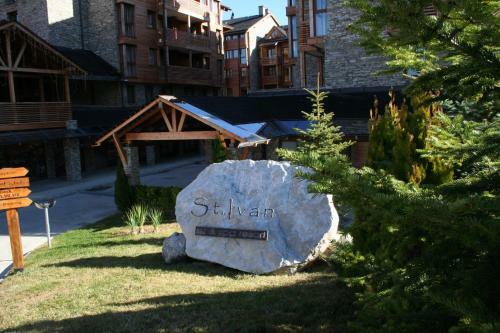 Saint Ivan Ski Apartments