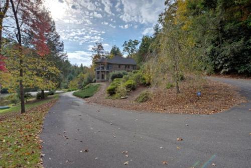 Lake Serenity Home