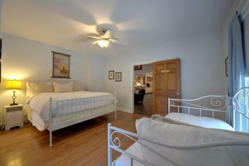 Lake Serenity Home