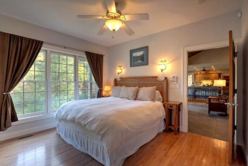 Lake Serenity Home