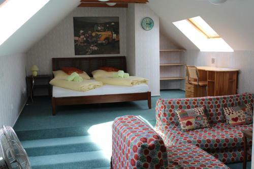 Hostal Restaurace A Penzion Golf Jested
