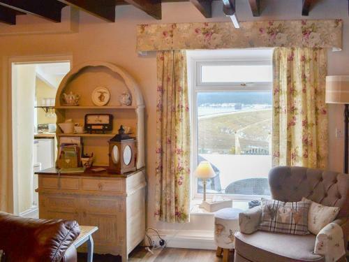 Lake View Cottage