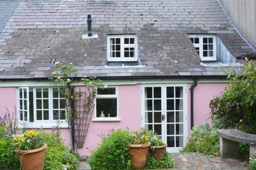 Mabel's Cottage