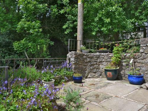 Leys Hill Farm Cottage