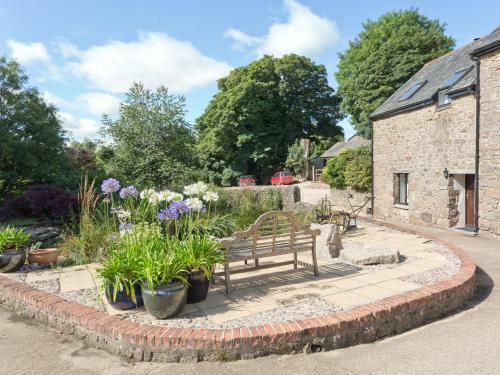 Stable Corner Cottage