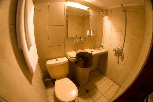 Hostal Dedo Pene Inn