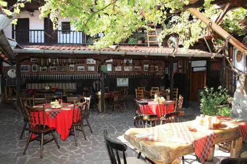 Hostal Dedo Pene Inn