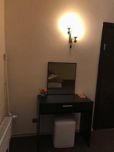Tofana Hotel