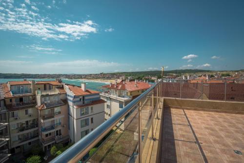 Hotel Briz