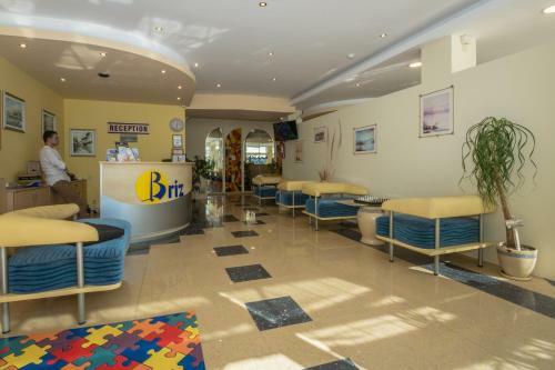 Hotel Briz