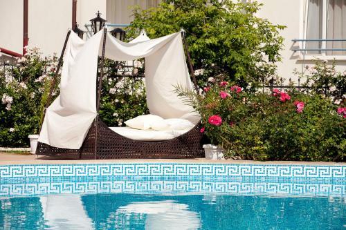 Relax Hotel