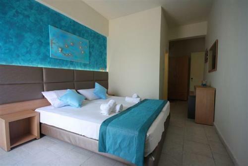 Leonidas Studio Apartments
