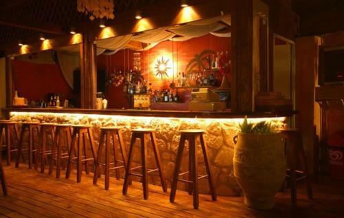 Leonidas Studio Apartments