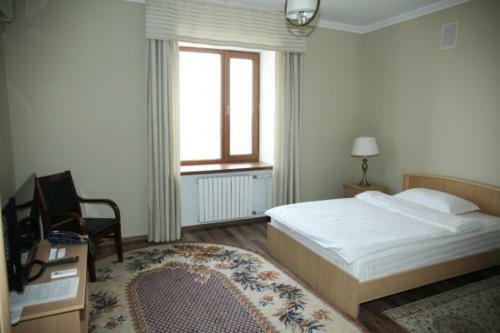 Tumar Hotel