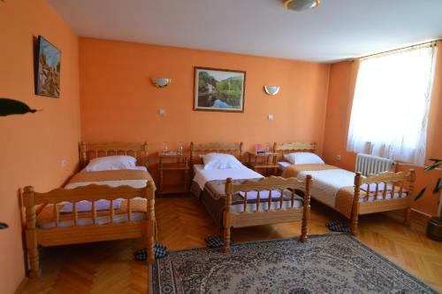 Hotel 24 Jul